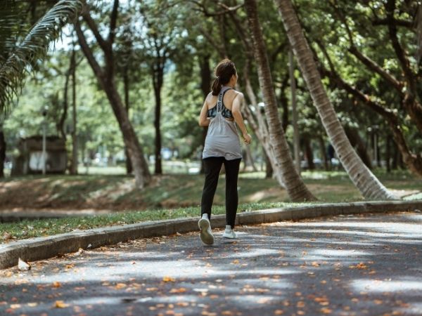 Jak biegać dla początkujących - 5 wskazówek, które pomogą Ci zacząć