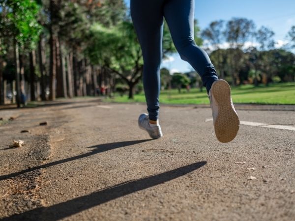 Przewodnik po bieganiu i jego znaczeniu dla zdrowia