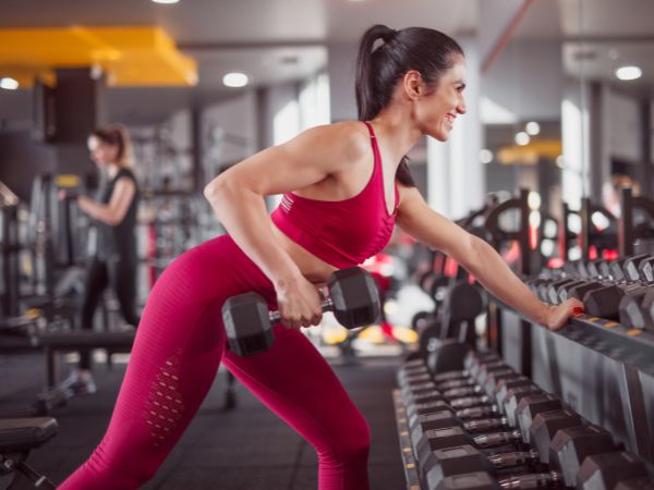 Jak pobudzić wydzielanie endorfin: 5 porad, jak zapewnić sobie więcej zabawy na siłowni